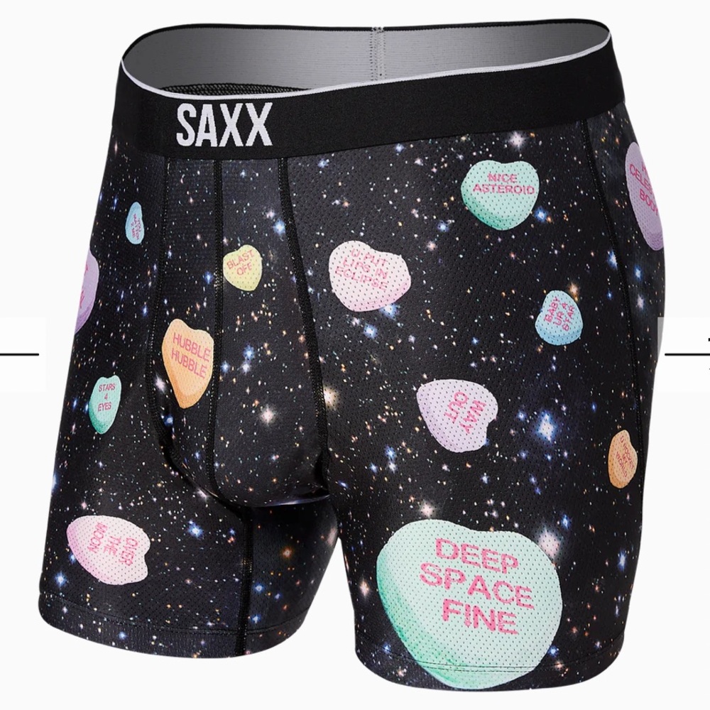 3 Pairs of SAXX Boxer Briefs. 1 Vibe, 1 Volt, 1 Daytripper Style - Medium - NWT - Picture 3 of 9